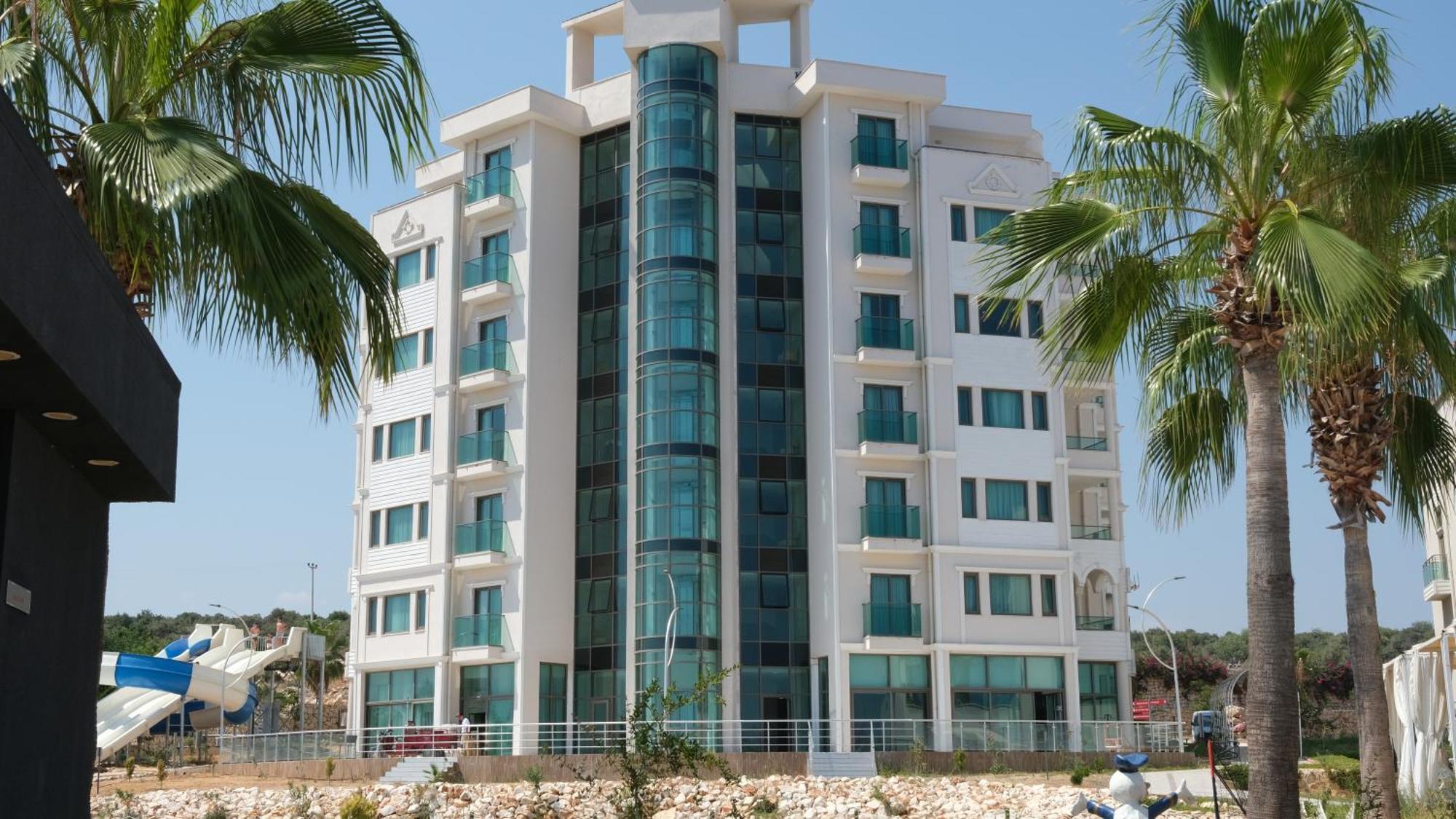 Ramada Resort By Wyndham Kızkalesi Eksteriør bilde