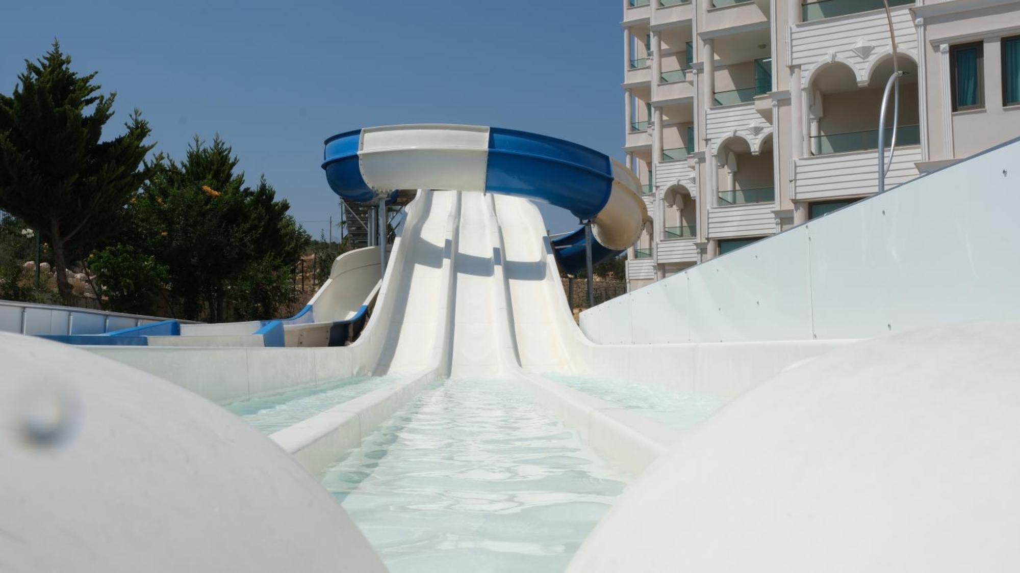 Ramada Resort By Wyndham Kızkalesi Eksteriør bilde